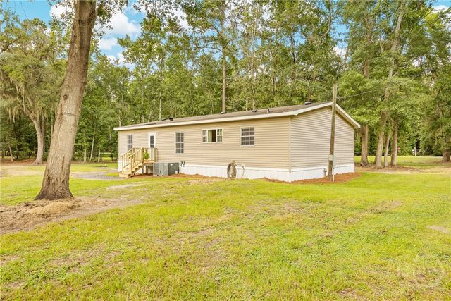 1615 Retreat Road, Riceboro, GA 31323