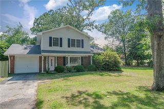 1302 Kienast Drive, Fayetteville, NC 28314
