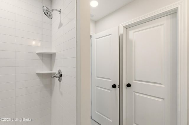 200 Miles Pass, Elizabethtown, KY 42701