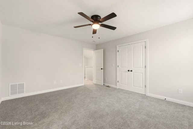 200 Miles Pass, Elizabethtown, KY 42701