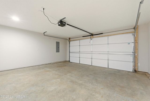 200 Miles Pass, Elizabethtown, KY 42701