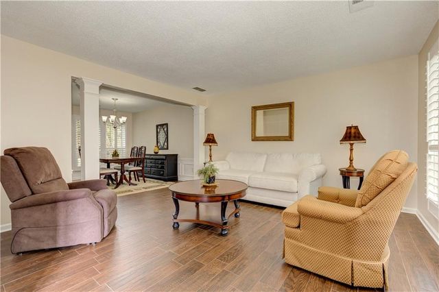 650 Glenbarrett Court NE, Marietta, GA 30066