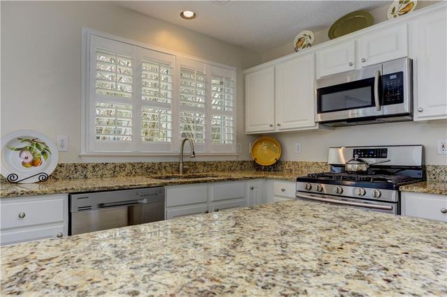 650 Glenbarrett Court NE, Marietta, GA 30066