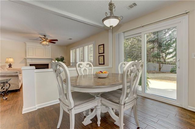 650 Glenbarrett Court NE, Marietta, GA 30066