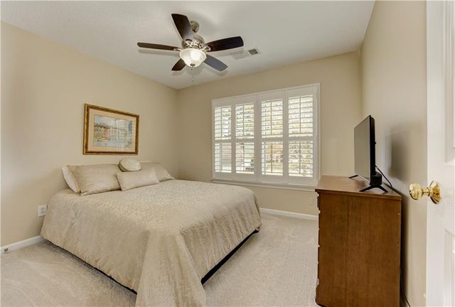 650 Glenbarrett Court NE, Marietta, GA 30066