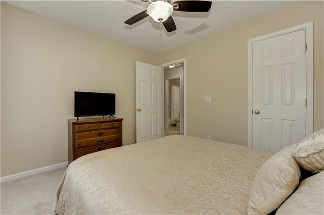 650 Glenbarrett Court NE, Marietta, GA 30066