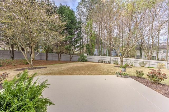 650 Glenbarrett Court NE, Marietta, GA 30066