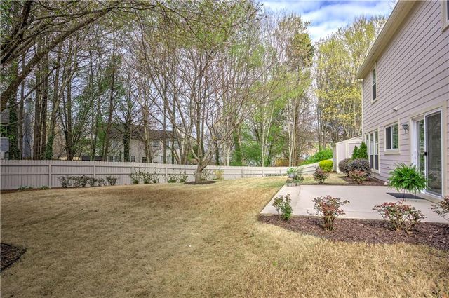 650 Glenbarrett Court NE, Marietta, GA 30066