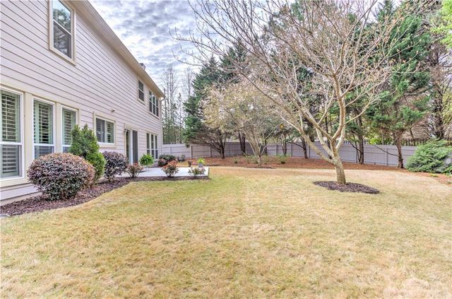 650 Glenbarrett Court NE, Marietta, GA 30066