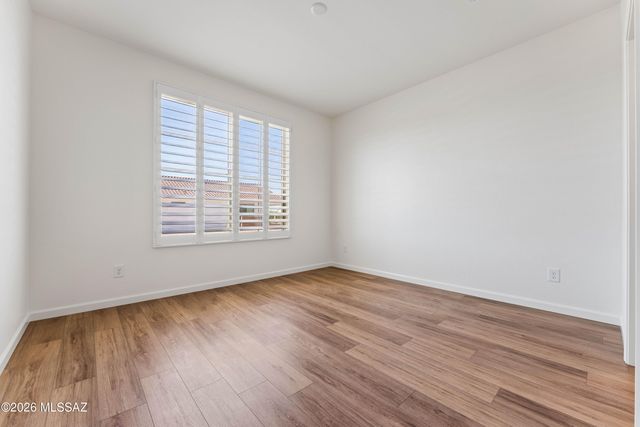 1864 N Riposte Drive, Green Valley, AZ 85614