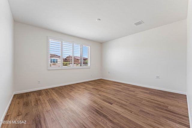 1864 N Riposte Drive, Green Valley, AZ 85614