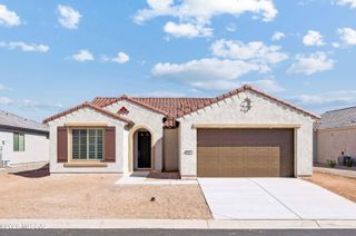 1864 N Riposte Drive, Green Valley, AZ 85614