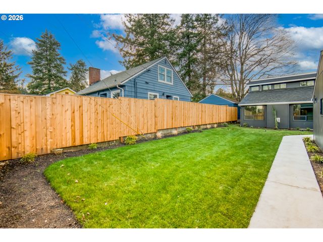 4525 Ne 37TH Ave, Portland, OR 97211