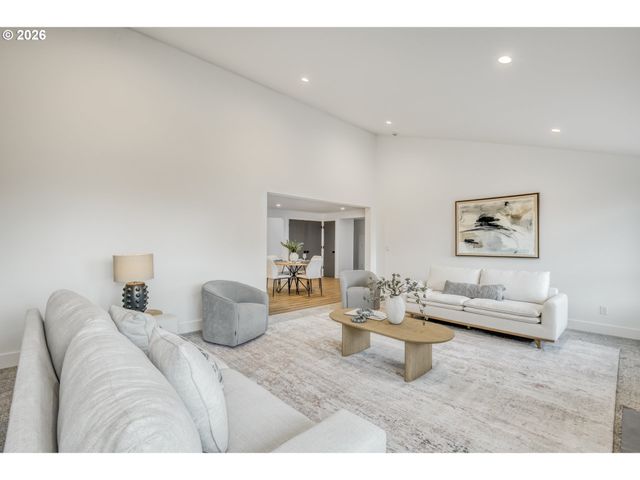 4525 Ne 37TH Ave, Portland, OR 97211