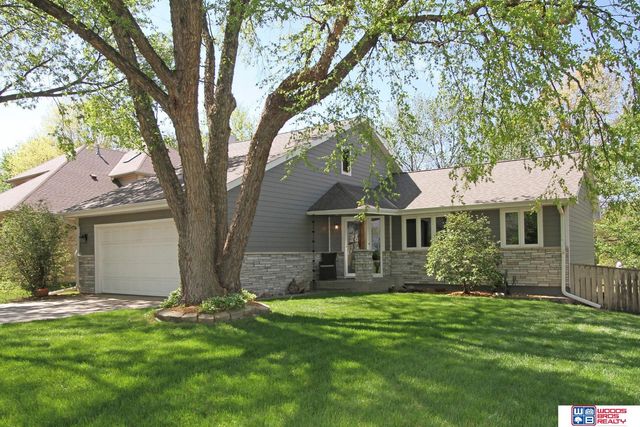 5809 Woodstock Avenue, Lincoln, NE 68512