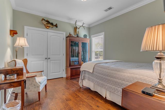 210 LINKS VIEW DR, Oakland, TN 38060