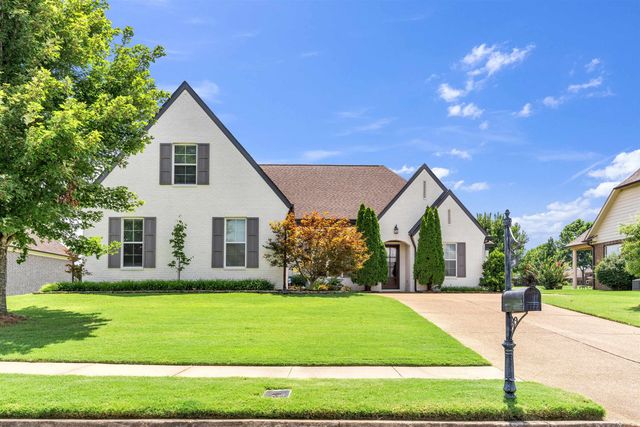 210 LINKS VIEW DR, Oakland, TN 38060