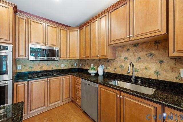 1109 Hyde Ln, Henrico, VA 23229