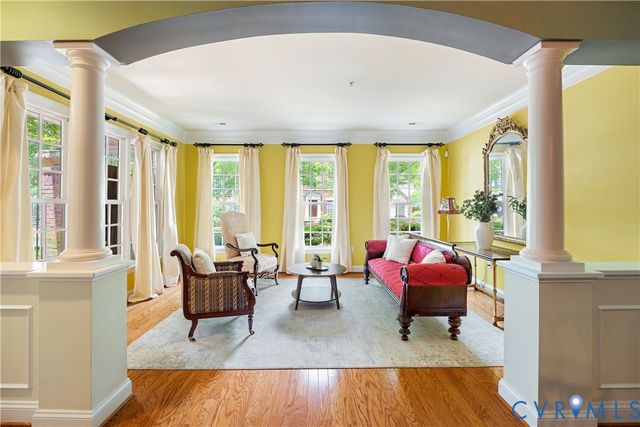 1109 Hyde Ln, Henrico, VA 23229