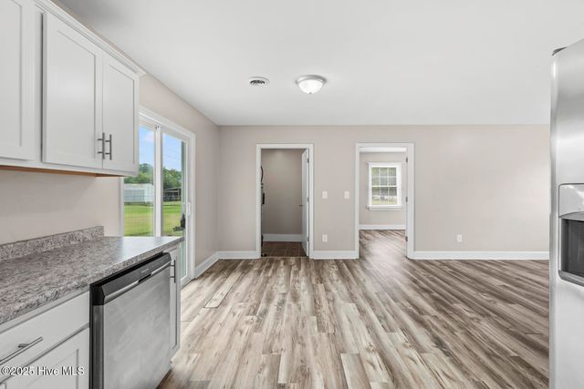 136 Sandy Drive, Jacksonville, NC 28546