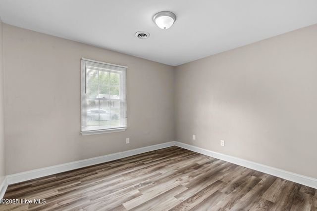136 Sandy Drive, Jacksonville, NC 28546