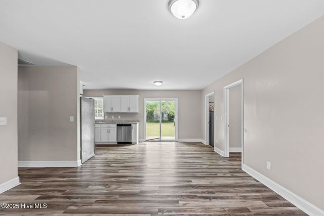 136 Sandy Drive, Jacksonville, NC 28546