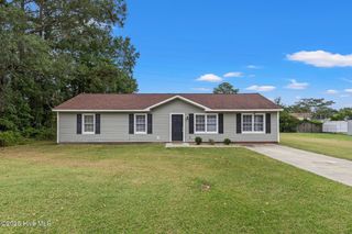 136 Sandy Drive, Jacksonville, NC 28546