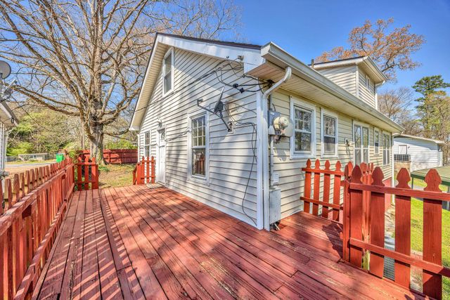 156 Greens Lake Road, Rossville, GA 30741