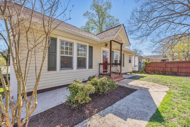 156 Greens Lake Road, Rossville, GA 30741