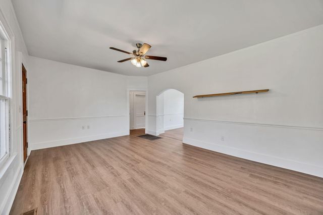 156 Greens Lake Road, Rossville, GA 30741