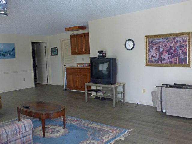 3 Zuni Circle, Cherokee Village, AR 72529