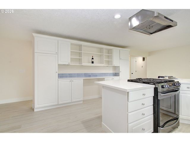 1608 Se 120TH Ave, Vancouver, WA 98683