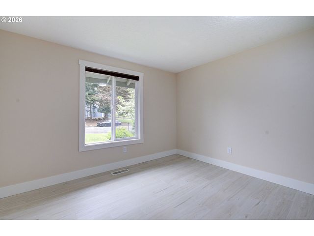 1608 Se 120TH Ave, Vancouver, WA 98683
