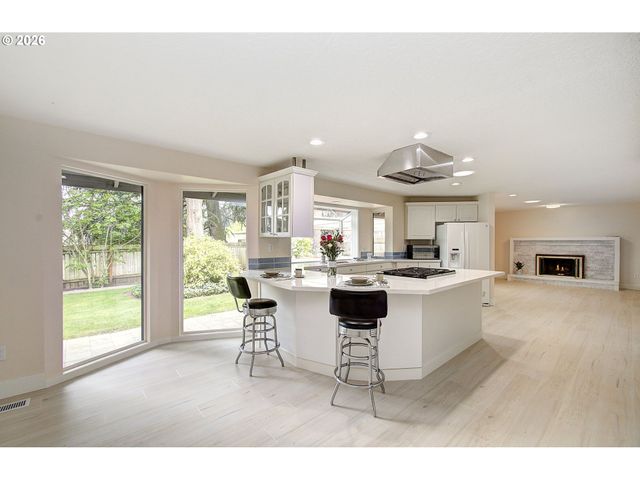 1608 Se 120TH Ave, Vancouver, WA 98683