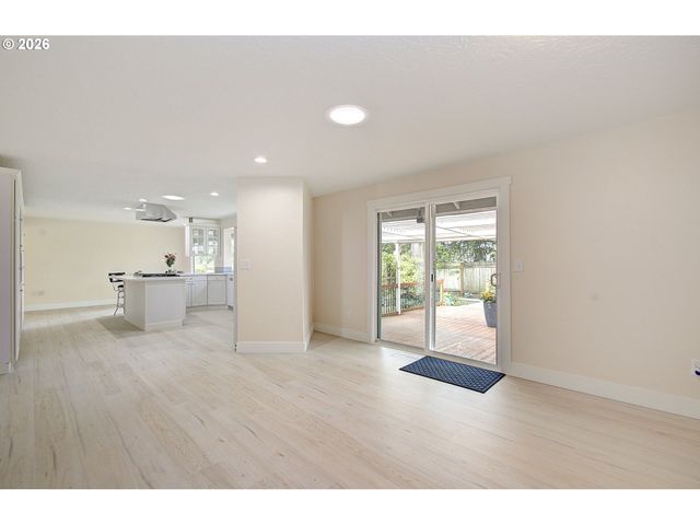 1608 Se 120TH Ave, Vancouver, WA 98683
