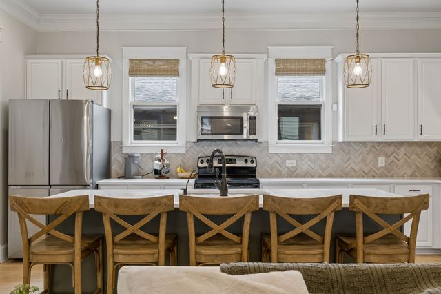 3846 Somers Ln, Thompsons Station, TN 37179