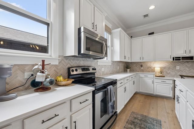3846 Somers Ln, Thompsons Station, TN 37179