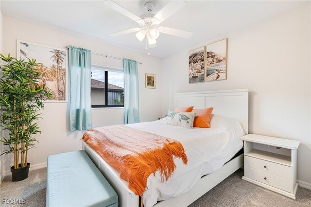 1301 SE 23rd TER, Cape Coral, FL 33990