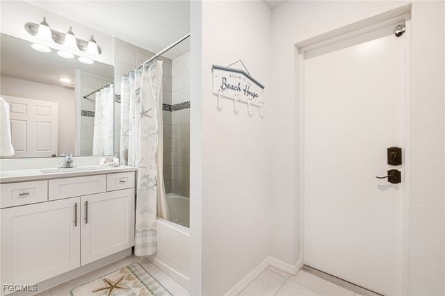 1301 SE 23rd TER, Cape Coral, FL 33990