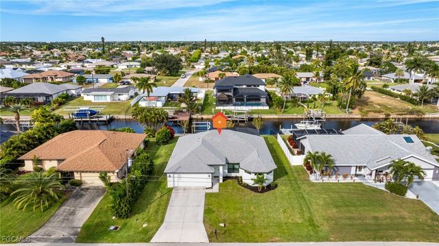 1301 SE 23rd TER, Cape Coral, FL 33990