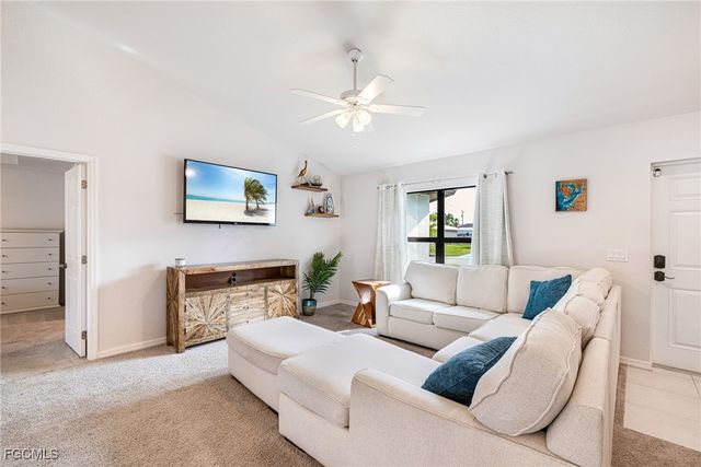 1301 SE 23rd TER, Cape Coral, FL 33990