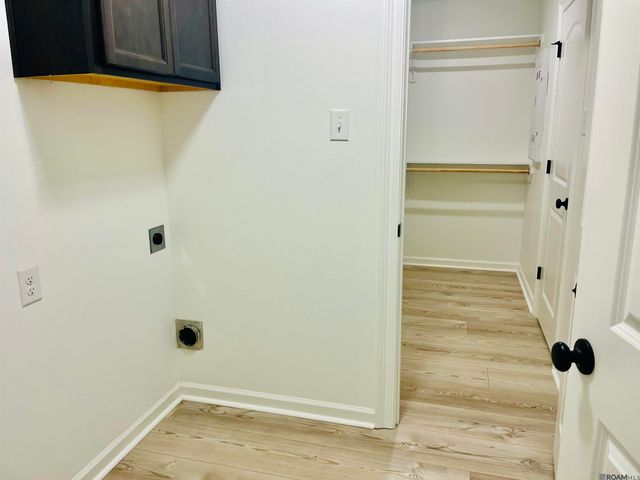 10922 S Lakeside Dr, Denham Springs, LA 70726