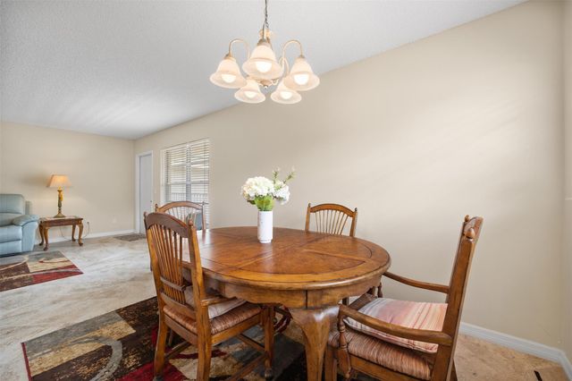 3 Vista Gardens Trl 202, Vero Beach, FL 32962