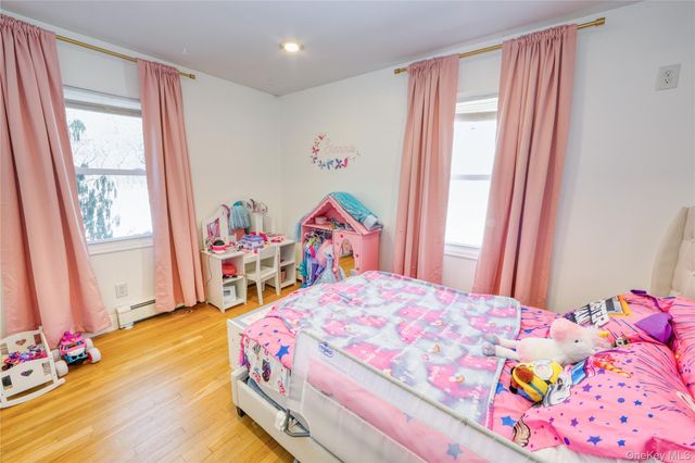 219 Pond Road, Bohemia, NY 11716