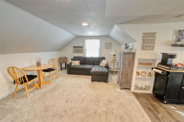 219 Pond Road, Bohemia, NY 11716