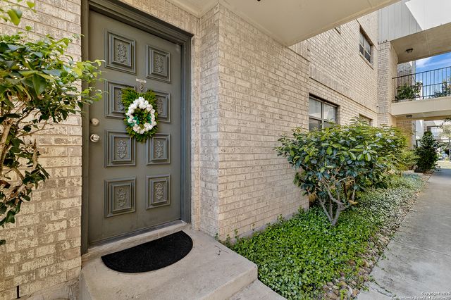 11843 Braesview Apt 1405, San Antonio, TX 78213