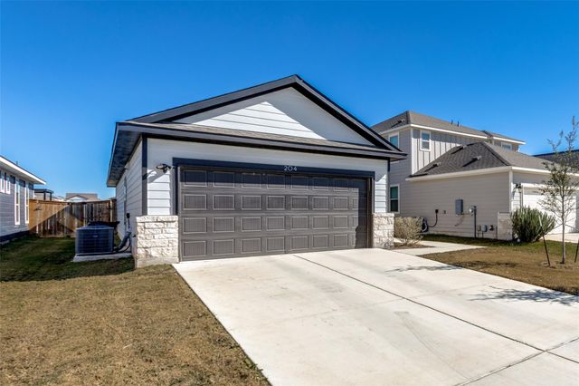 204 Kellys Heroes WAY, Jarrell, TX 76537