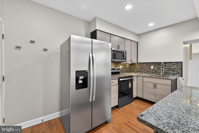 106 W 29TH ST, Wilmington, DE 19802