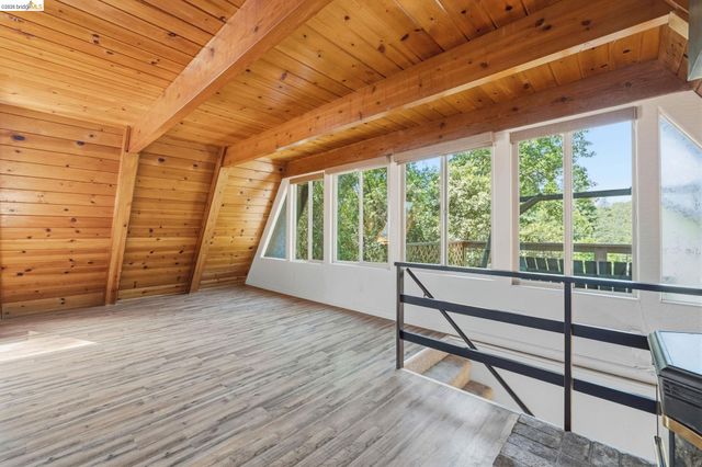 21900 Feather River Dr., Sonora, CA 95370
