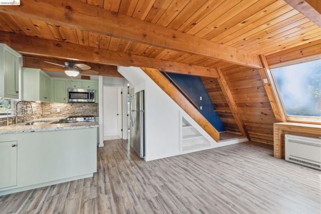 21900 Feather River Dr., Sonora, CA 95370